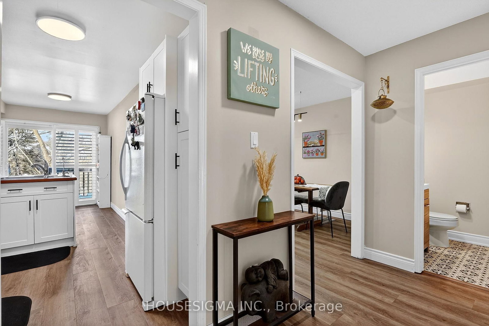 14 Huntingwood Avenue, Unit 2 - Photo 13