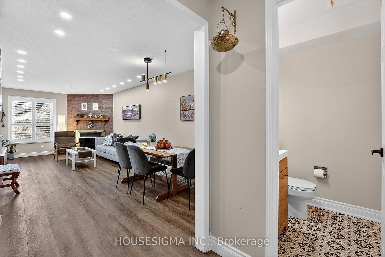 14 Huntingwood Avenue, Unit 2 - Photo 6