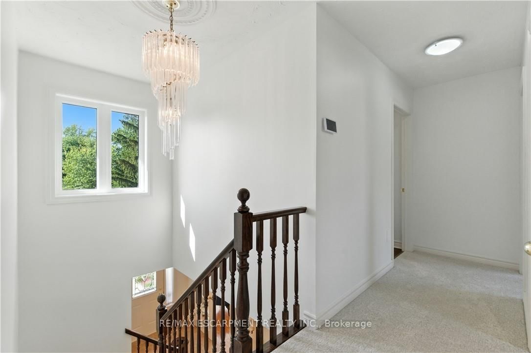 10 Shadowdale Drive - Photo 24