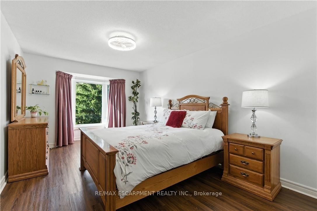 10 Shadowdale Drive - Photo 25