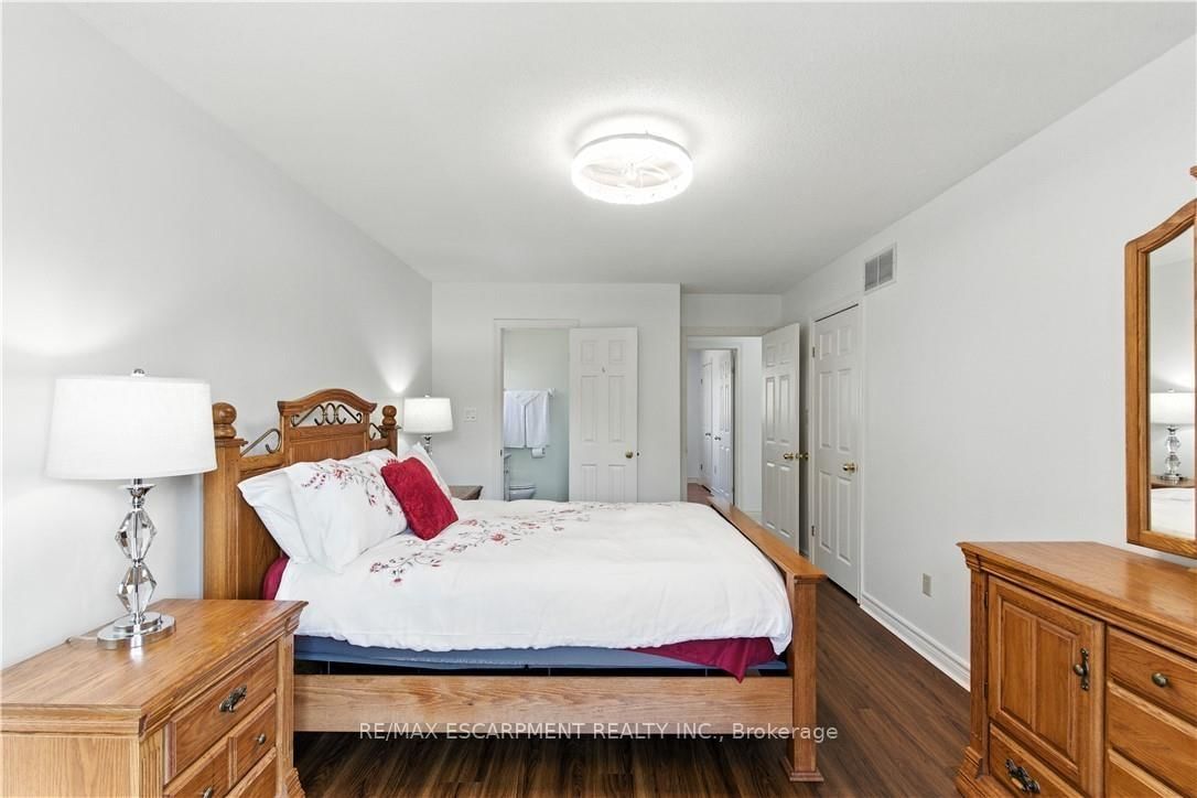 10 Shadowdale Drive - Photo 27