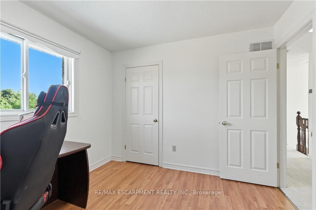 10 Shadowdale Drive - Photo 30