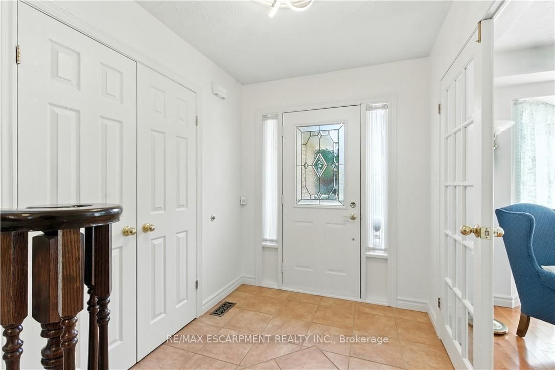 10 Shadowdale Drive - Photo 5