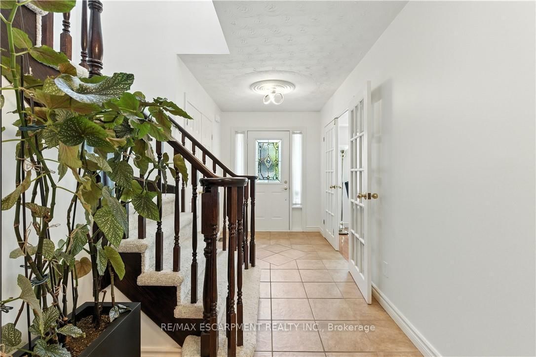 10 Shadowdale Drive - Photo 7