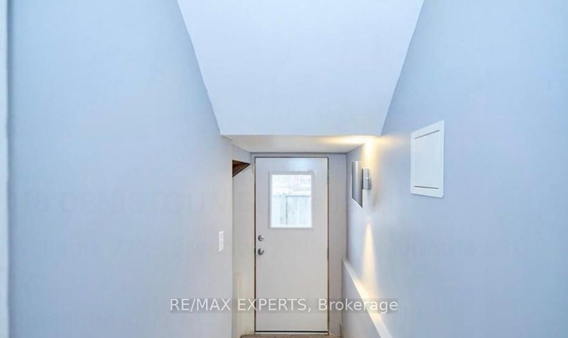 118 Denistoun St, Welland, L3C 5C3 | Image 3