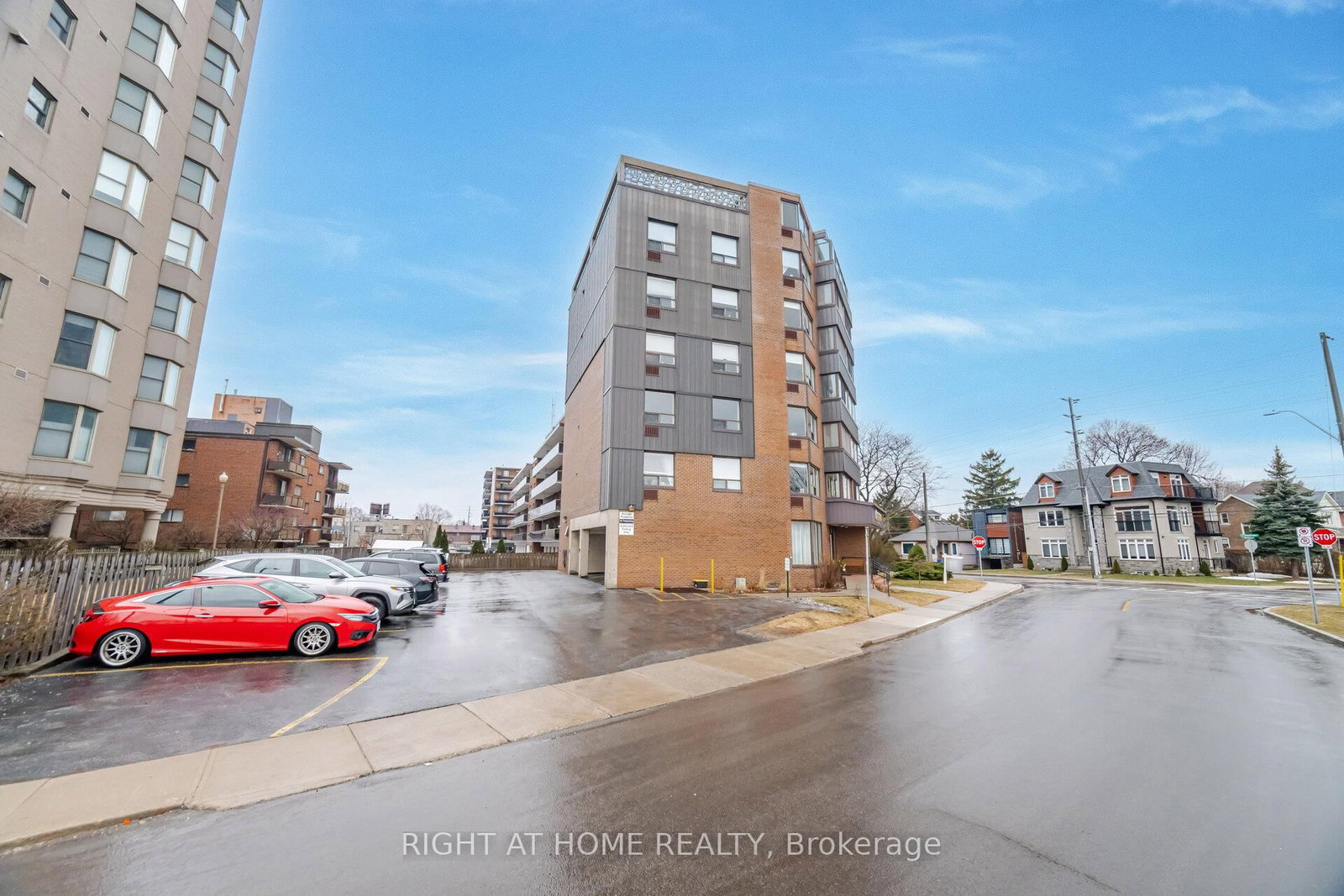 166 Mountain Park Avenue, Unit 201 - Photo 22