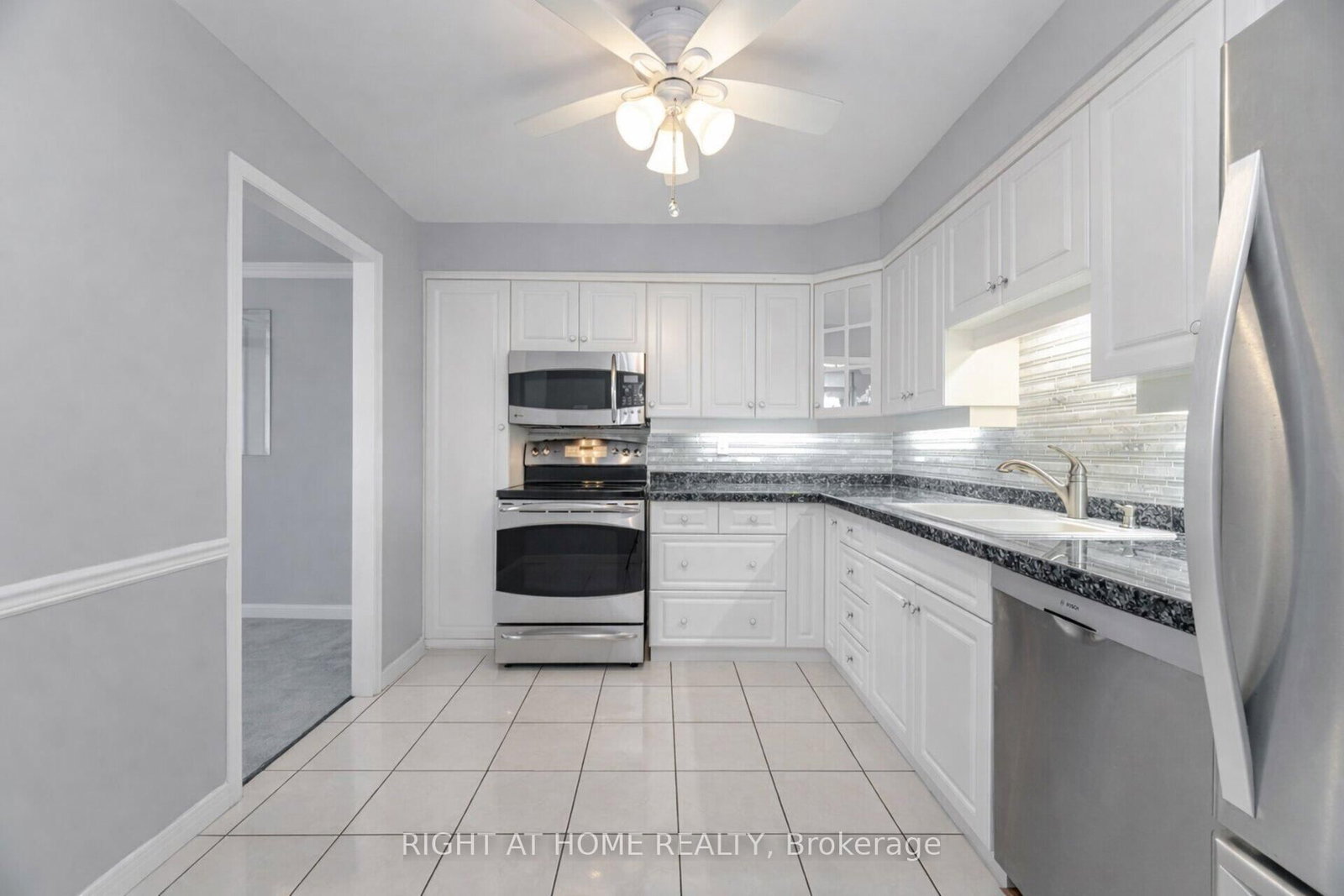 166 Mountain Park Avenue, Unit 201 - Photo 6