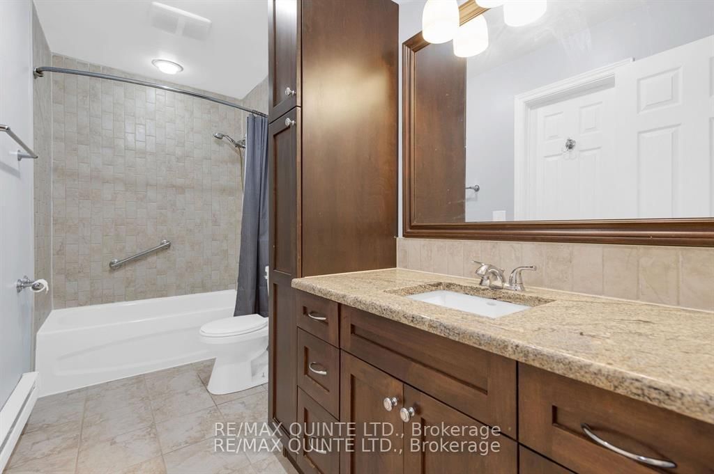 Detached House for sale at 108 Nicholas Street, Quinte West, Ontario, K8V 6B2 - Trenton Ward - MLS: X12991838