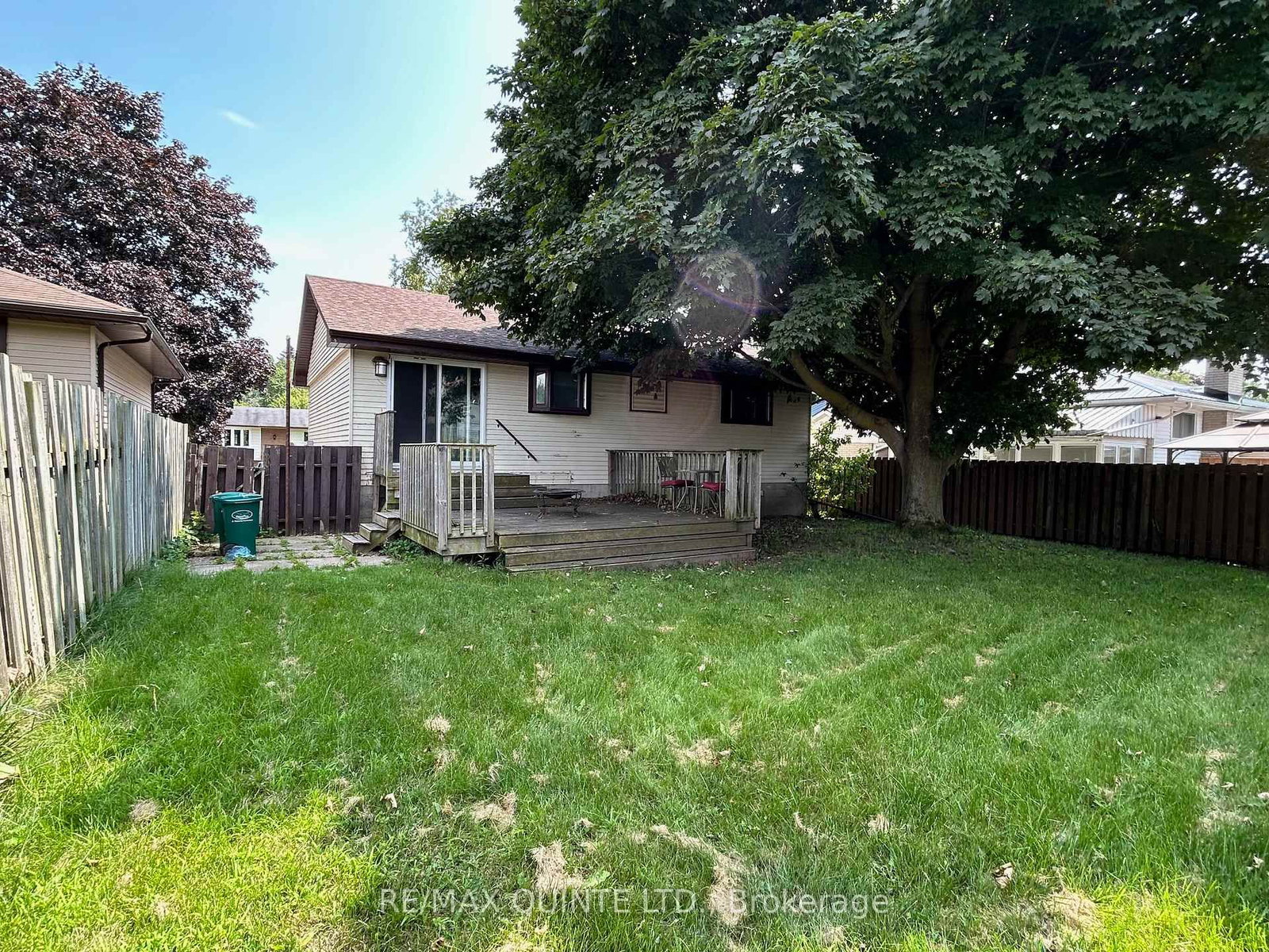 Detached House for sale at 108 Nicholas Street, Quinte West, Ontario, K8V 6B2 - Trenton Ward - MLS: X12991838