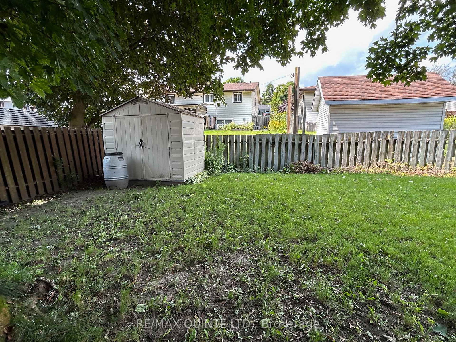 Detached House for sale at 108 Nicholas Street, Quinte West, Ontario, K8V 6B2 - Trenton Ward - MLS: X12991838