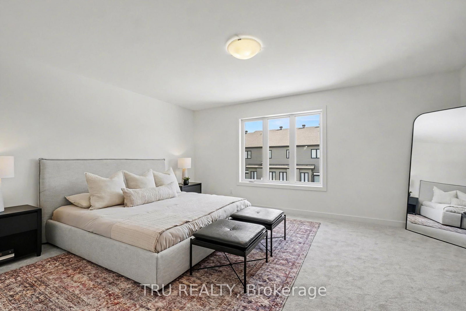 Detached House for sale at 931 Cologne Street, Russell, Ontario, K0A 1W0 - Embrun - MLS: X12991844