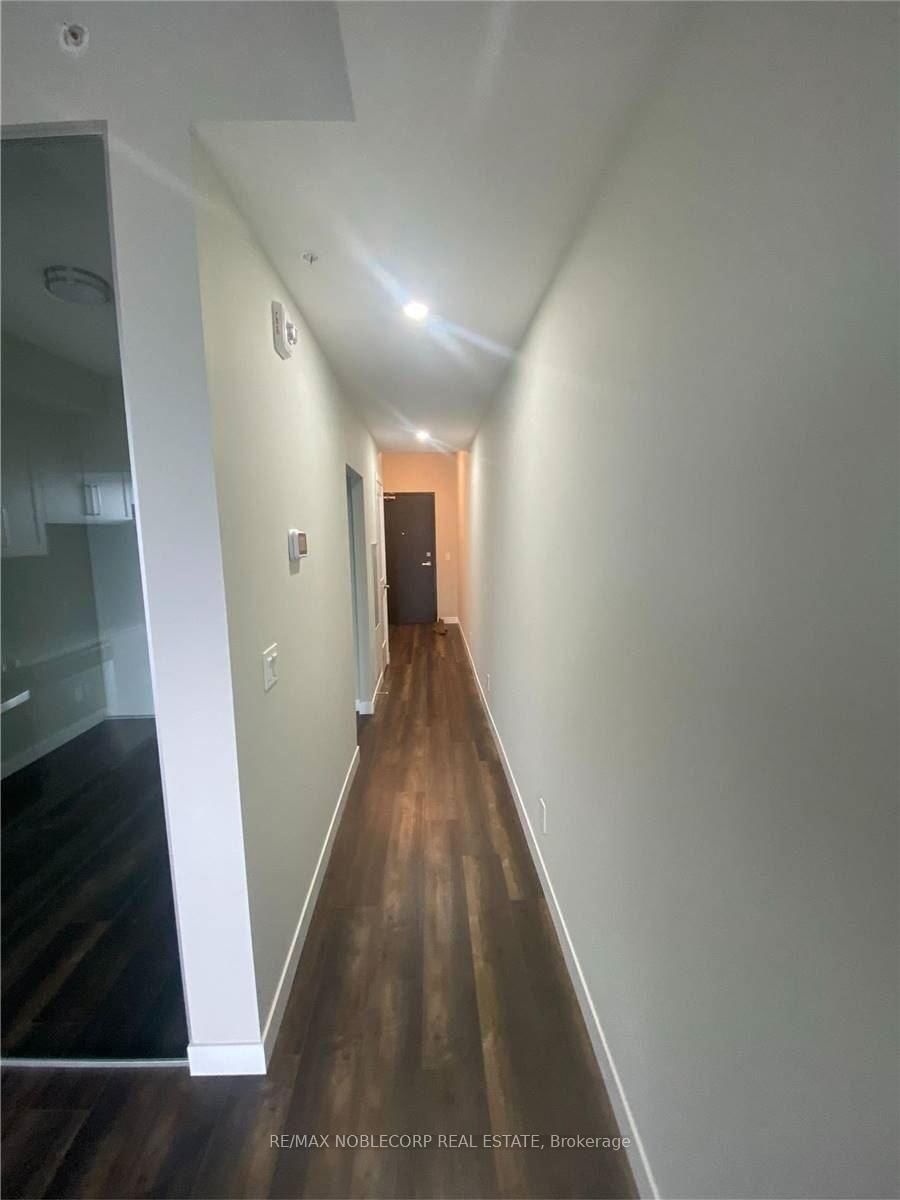 15 Queen Street S, Unit 1706 - Photo 4