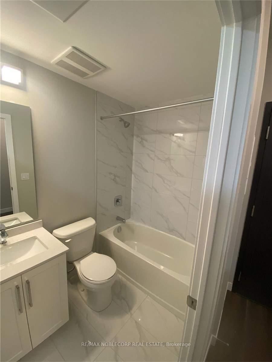 15 Queen Street S, Unit 1706 - Photo 8