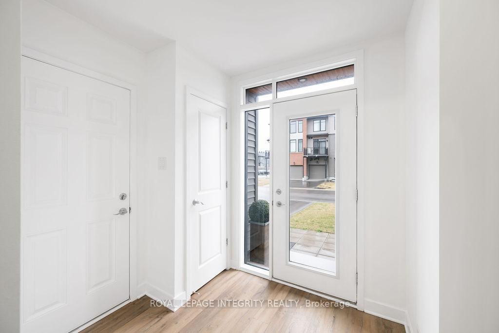 182 VISOR Private - Photo 2