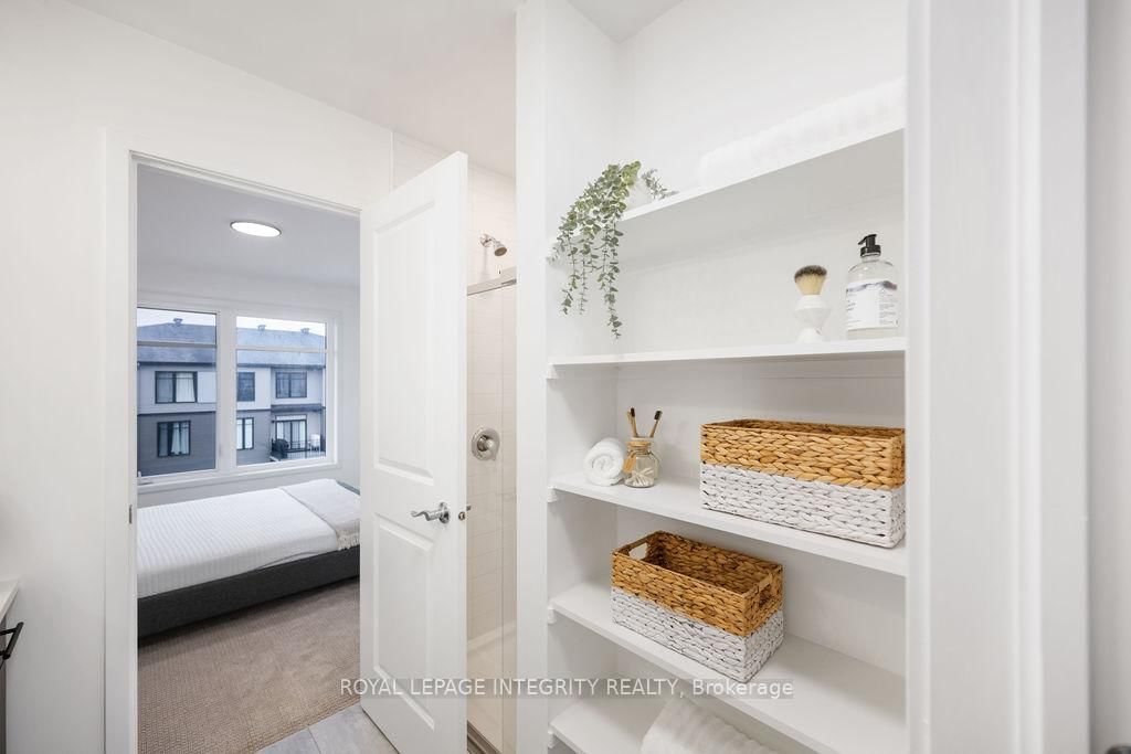 182 VISOR Private - Photo 23