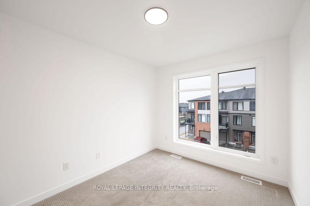 182 VISOR Private - Photo 26