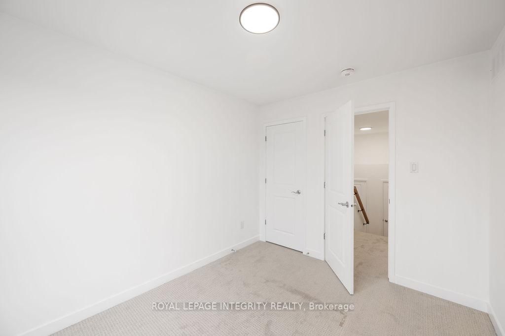 182 VISOR Private - Photo 27