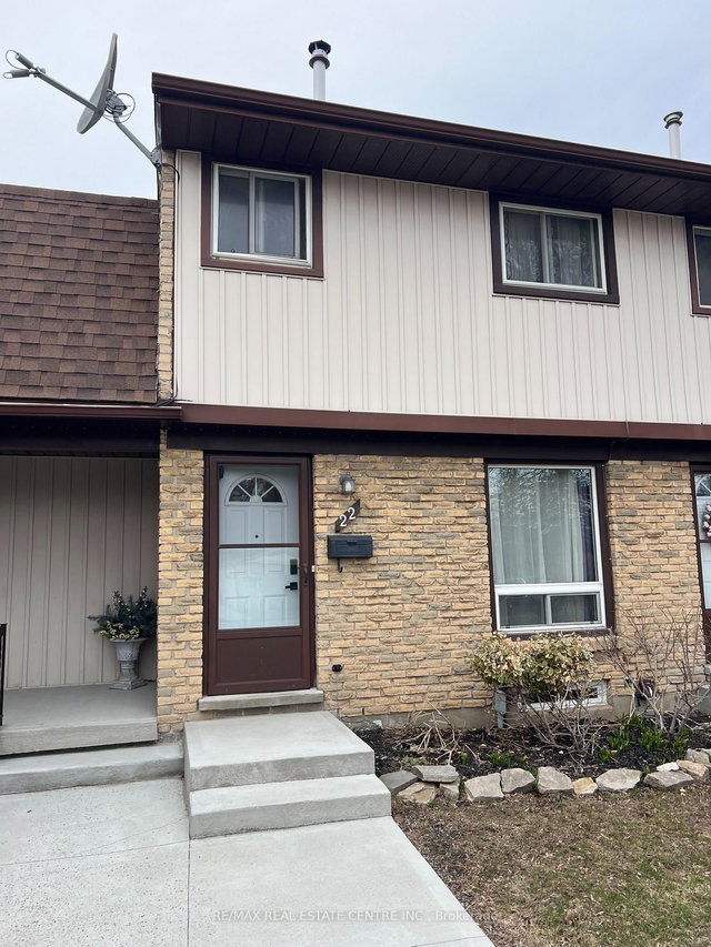 22 - 210 Glamis Road