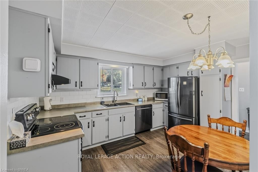 19 Lyndsay Street - Photo 12