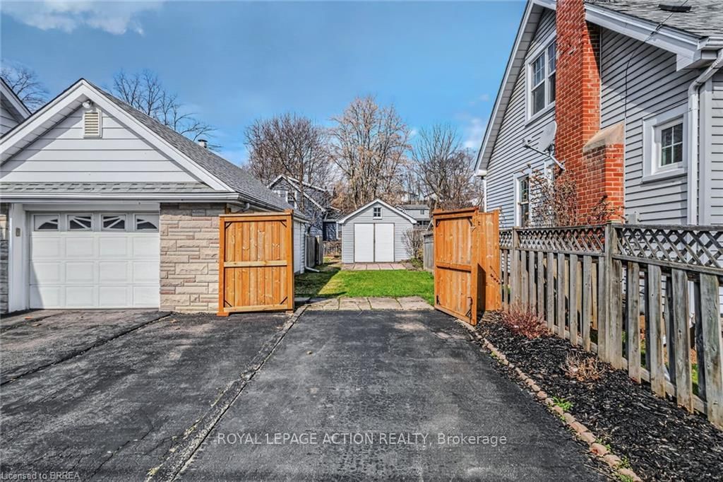 19 Lyndsay Street - Photo 35