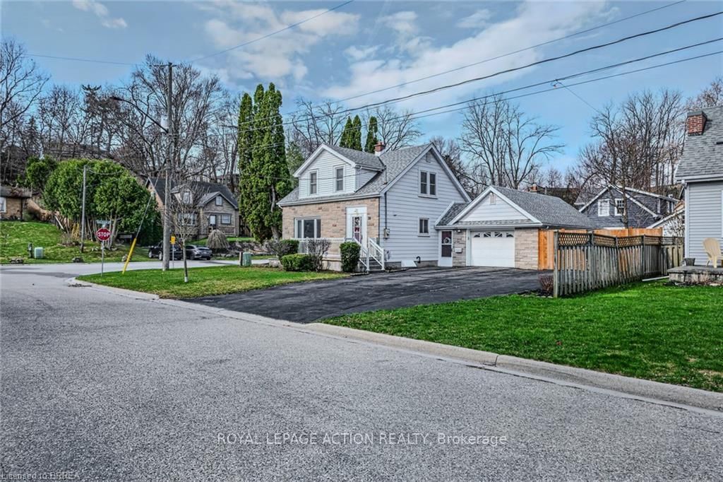 19 Lyndsay Street - Photo 4