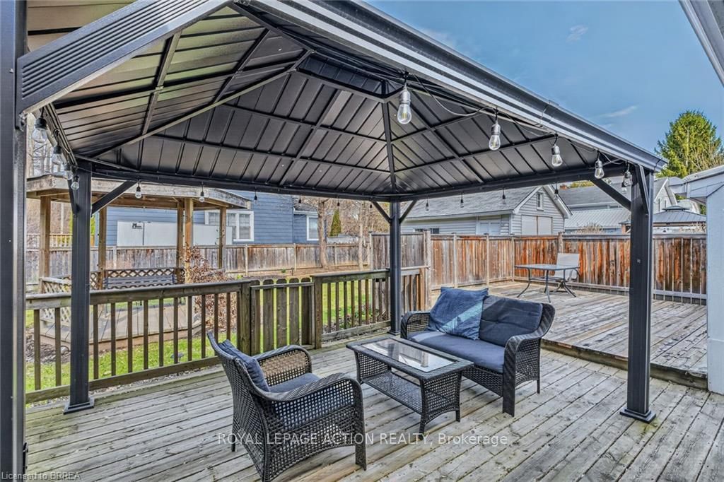 19 Lyndsay Street - Photo 40