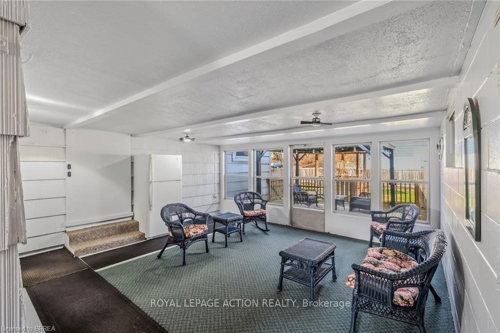 19 Lyndsay Street - Photo 6