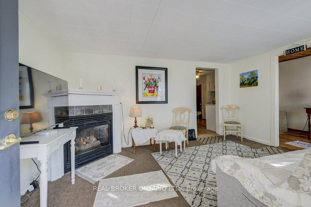 Detached House for sale at 458 Upper Wentworth Street, Hamilton, Ontario, L9A 4T7 - Inch Park - MLS: X12991986