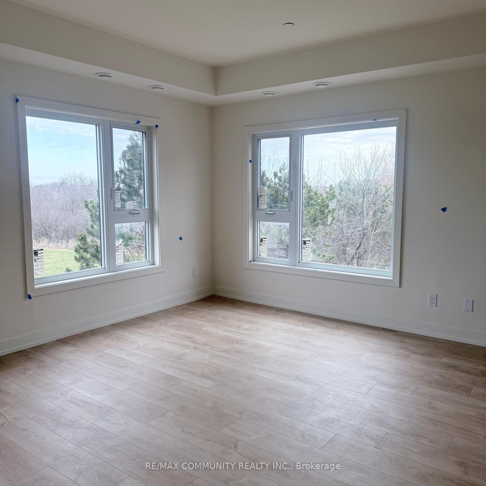 16 S Melbourne Avenue, Unit 320B - Photo 11