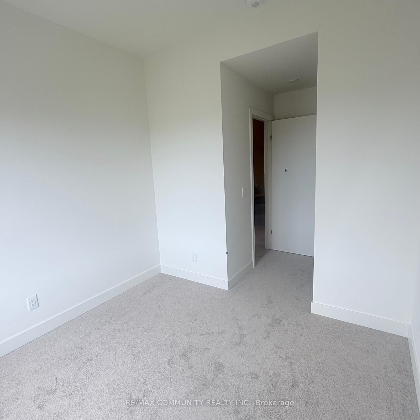16 S Melbourne Avenue, Unit 320B - Photo 16