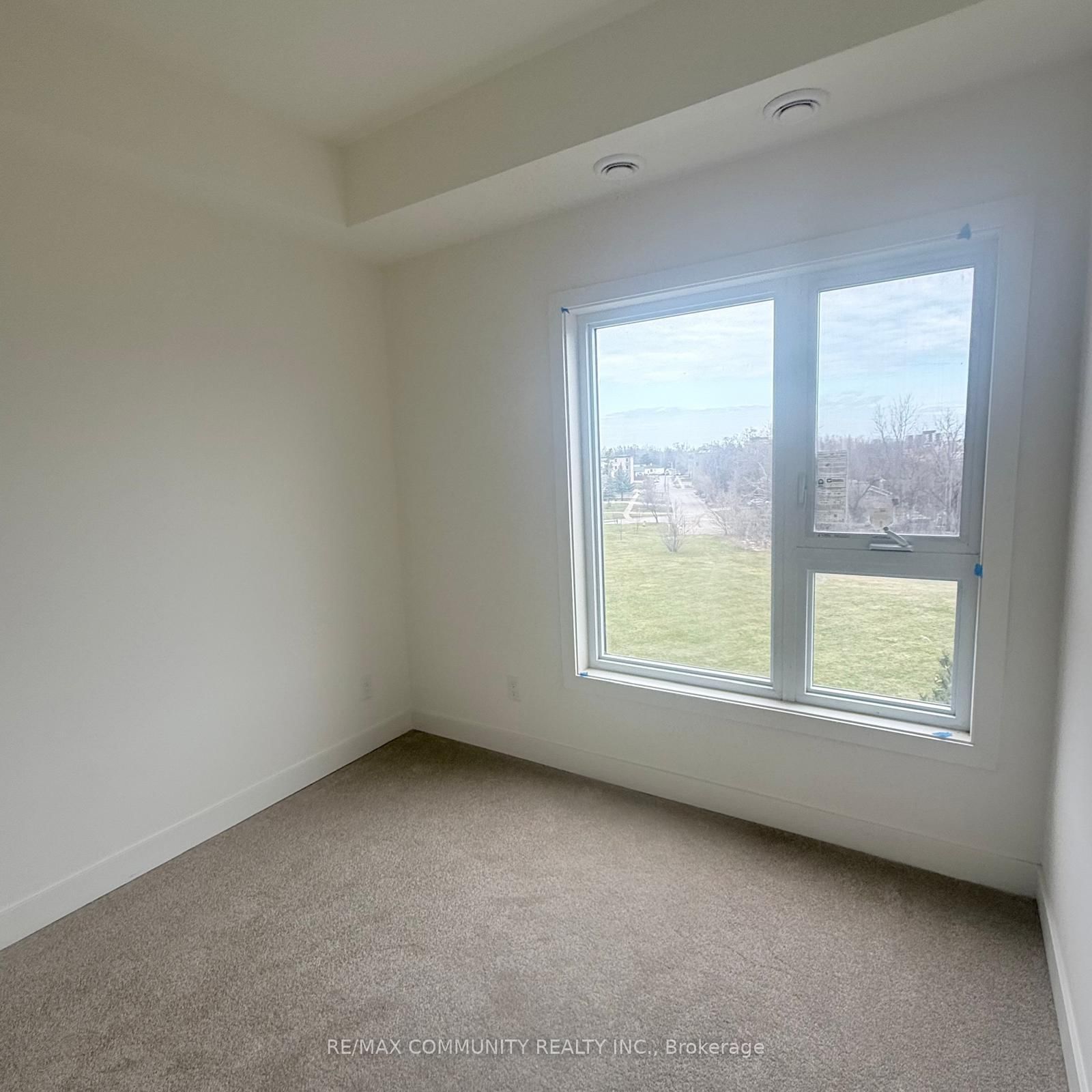 16 S Melbourne Avenue, Unit 320B - Photo 18