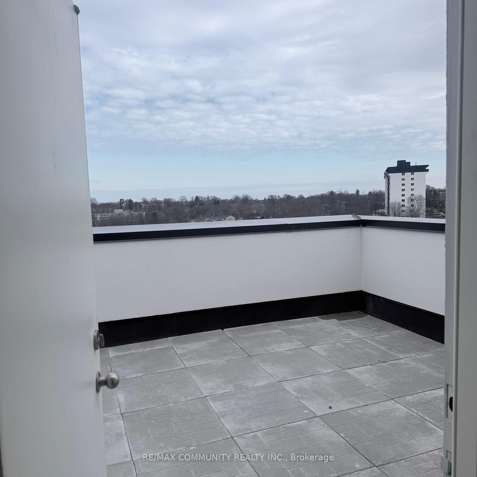 16 S Melbourne Avenue, Unit 320B - Photo 27