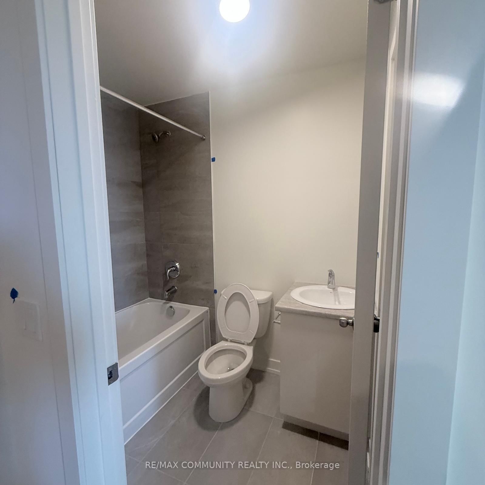 16 S Melbourne Avenue, Unit 320B - Photo 33