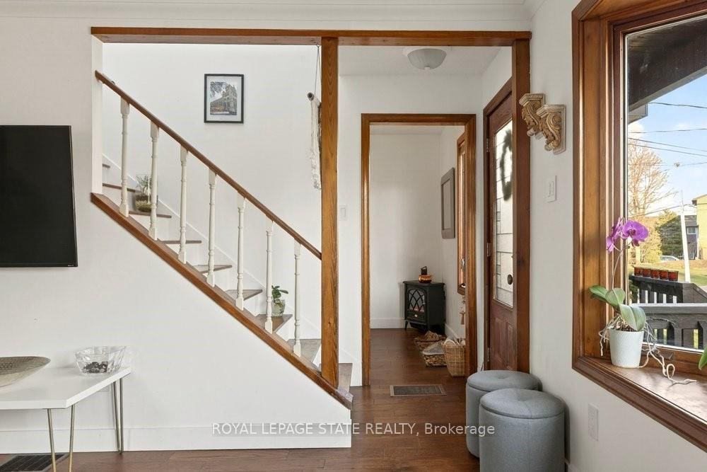 9 Morton Avenue - Photo 3