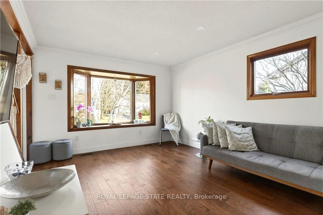 9 Morton Avenue - Photo 5