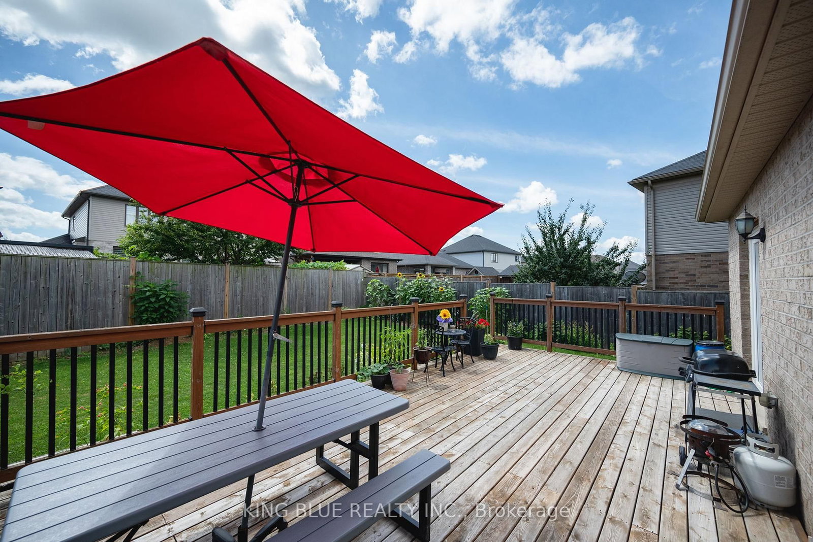 3339 JINNIES Way - Photo 31