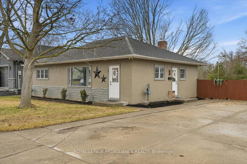 home for sale on 60 John Street