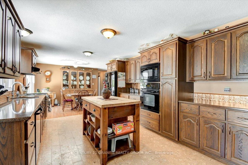 237 Maxwell Settlement Rd, Bancroft, K0L 1C0 | Image 3