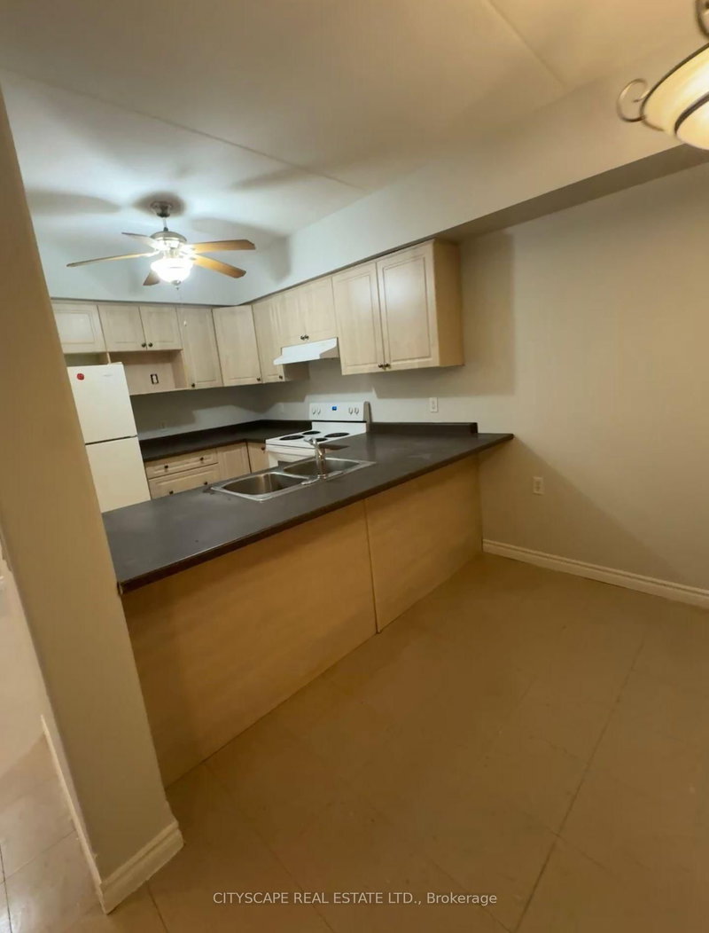 112 - 24 Harris Ave, Brantford, N3R 2E9 | Image 3