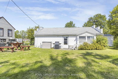 12874 Old Lakeshore Road — more photos