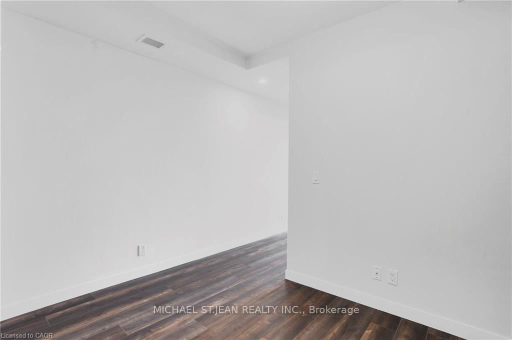 Condo for sale at 1204-15 Queen Street, Hamilton, Ontario, L8P 3R6 - Central - MLS: X12992264