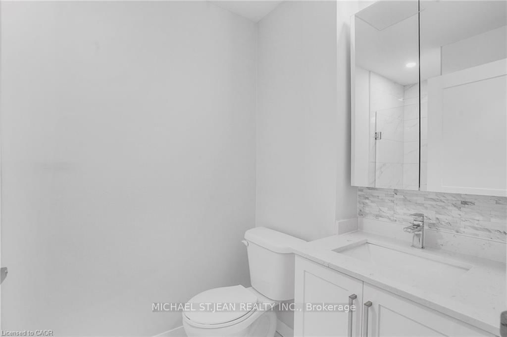 Condo for sale at 1204-15 Queen Street, Hamilton, Ontario, L8P 3R6 - Central - MLS: X12992264