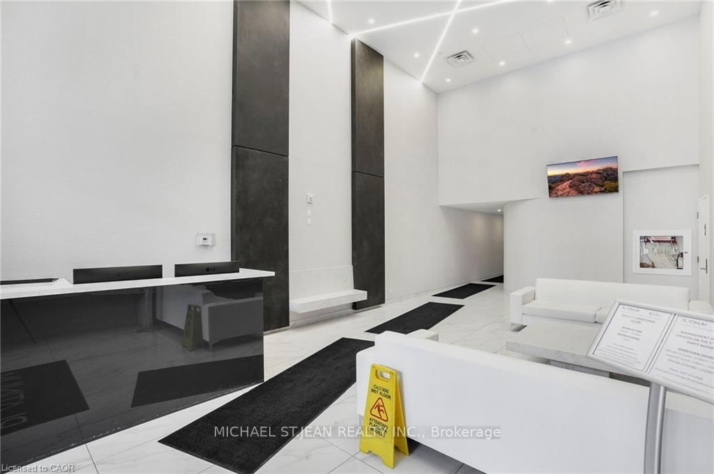 Condo for sale at 1204-15 Queen Street, Hamilton, Ontario, L8P 3R6 - Central - MLS: X12992264