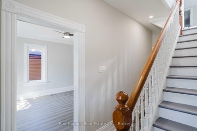 682 7th St A East Street • Owen Sound, ON photo 7