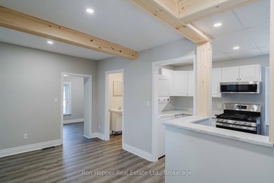 682 7th St A East Street • Owen Sound, ON photo 9