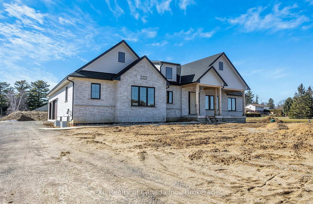 65 Meadowlands Drive