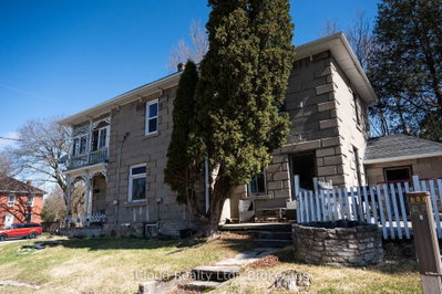 9017 Erin-East Garafraxa Townline — photo 3