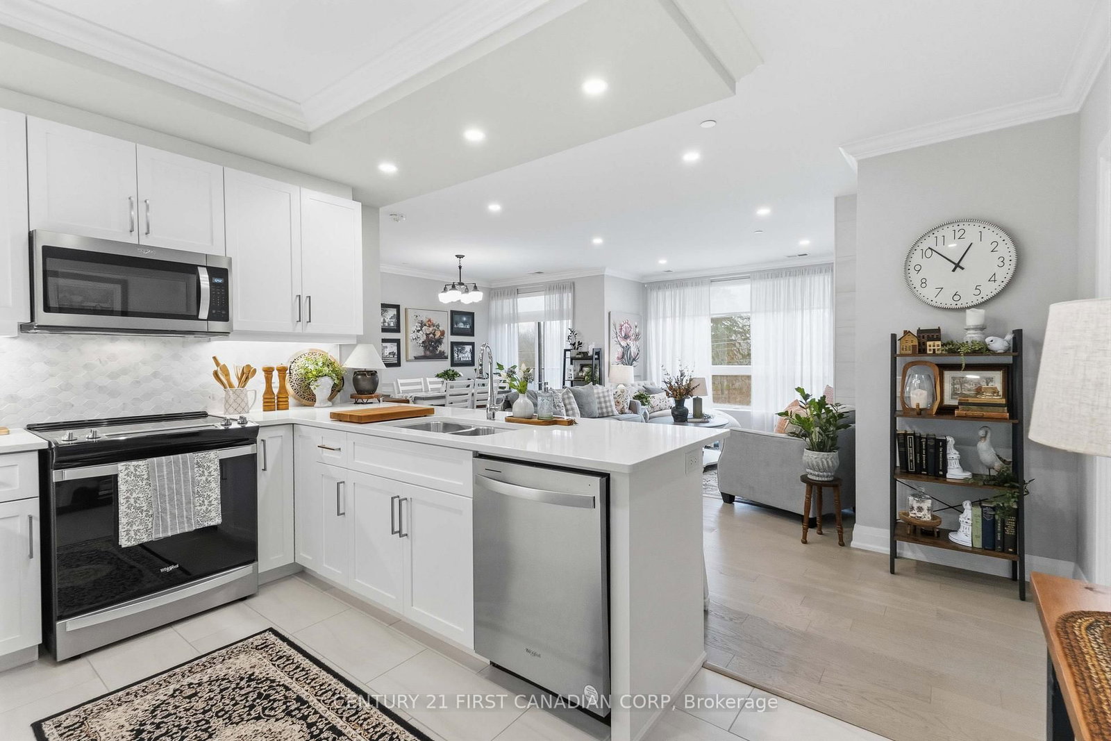 1975 Fountain Grass Drive, Unit 105 - Photo 11