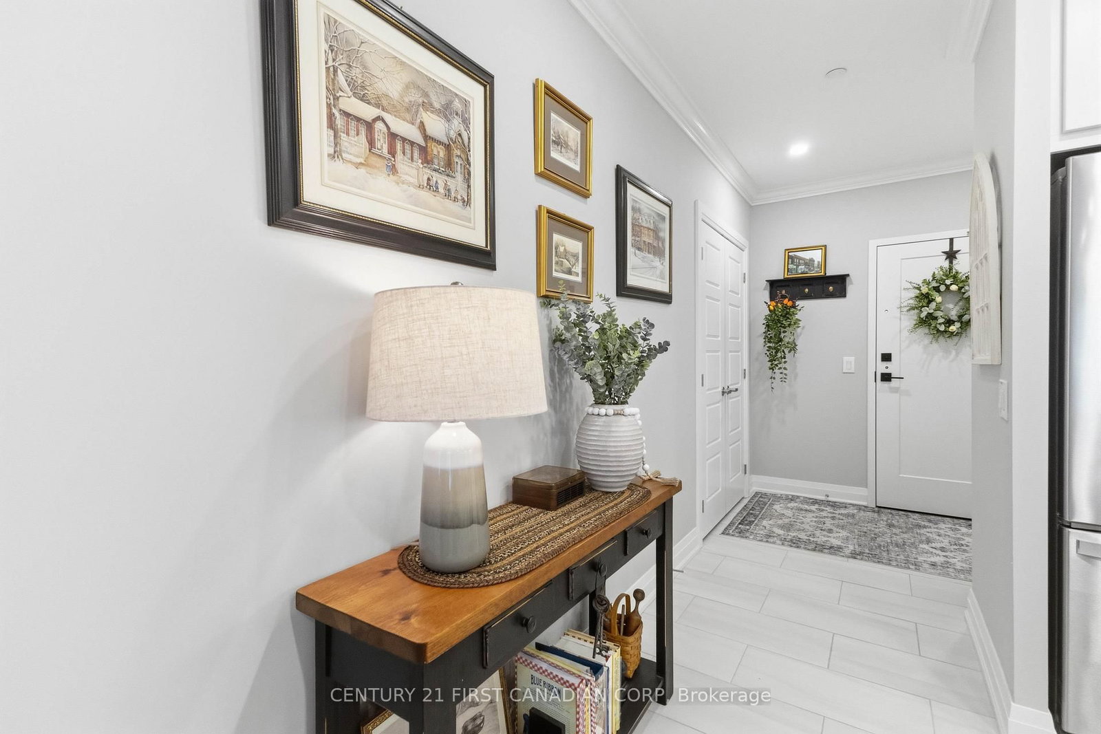 1975 Fountain Grass Drive, Unit 105 - Photo 9