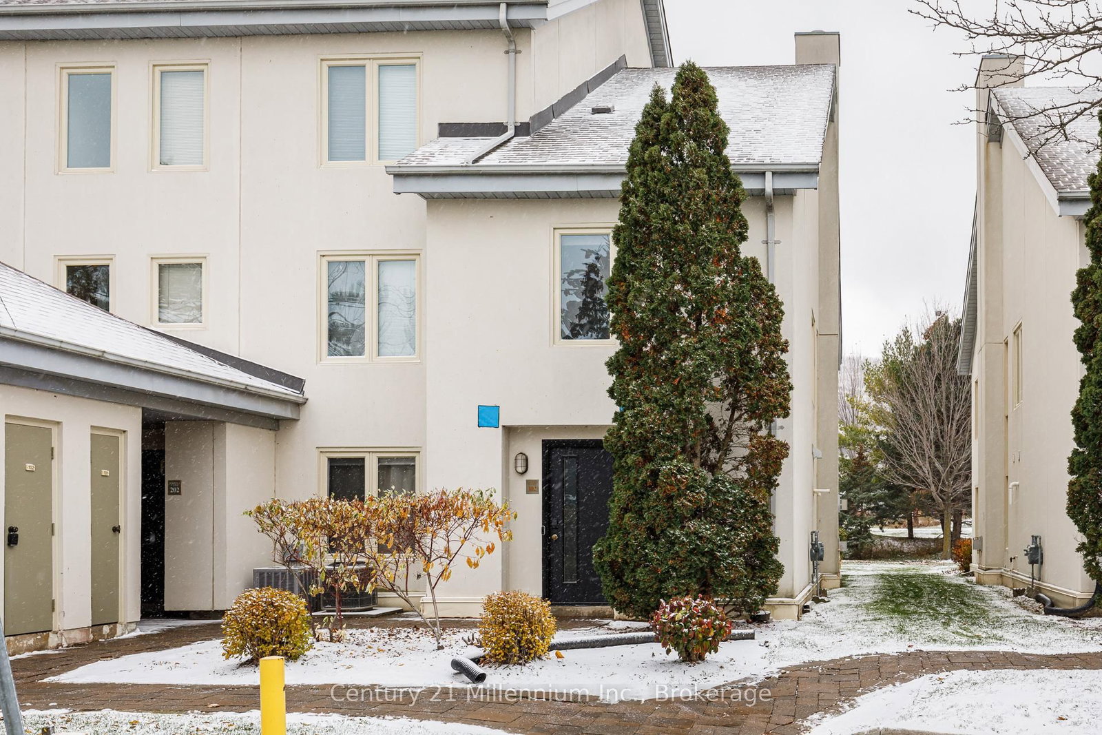 110 Fairway Court, Unit 102